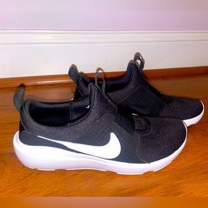 Nike WMNS AD Comfort [DJ1001-002] Women Casual Shoes Black/White